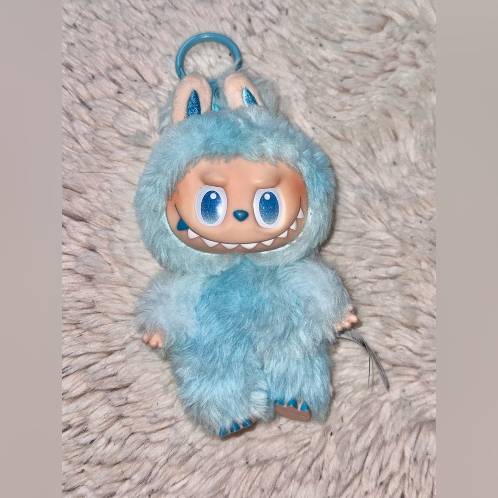Labubu The Monsters Big Into Energy Hope - Picture 2 of 14